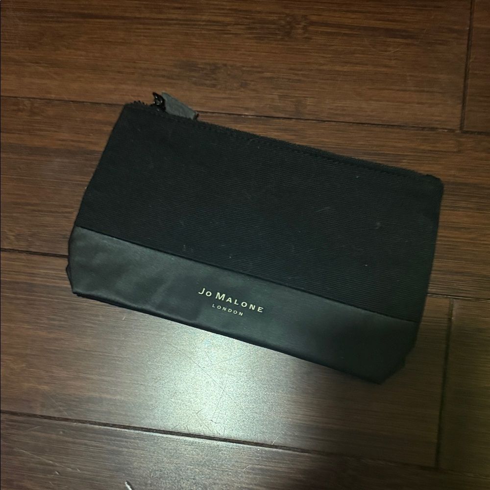 Jo Malone Classic Black Toiletry Bag Small Striped Inside Zip Pouch NEW